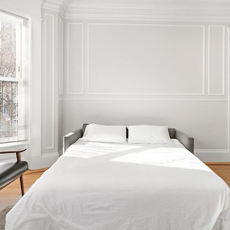 Charlesgate Suites Бостън Екстериор снимка