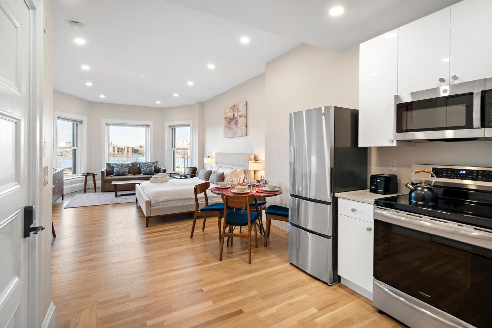 Charlesgate Suites Бостън Екстериор снимка