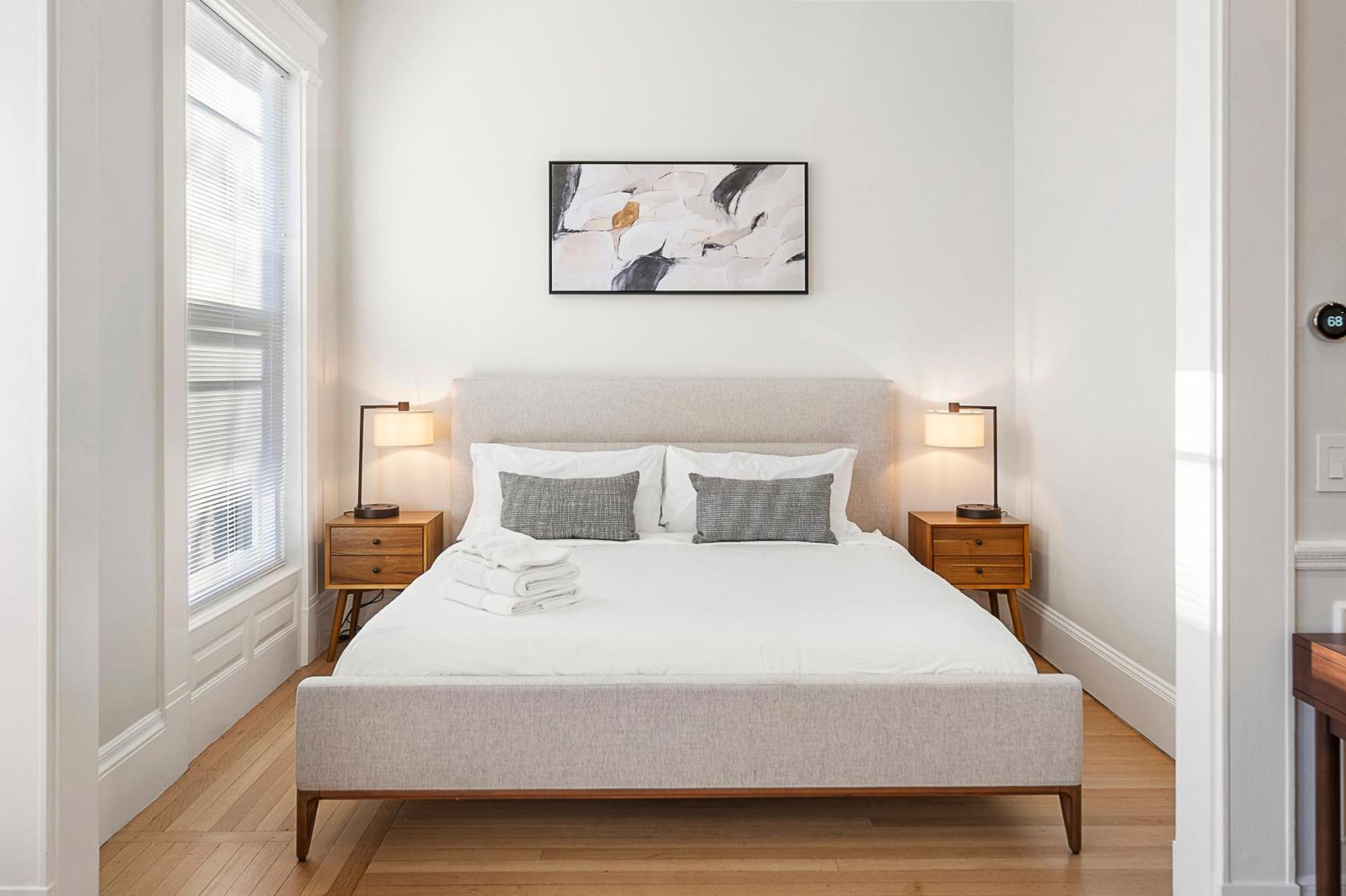 Charlesgate Suites Бостън Екстериор снимка