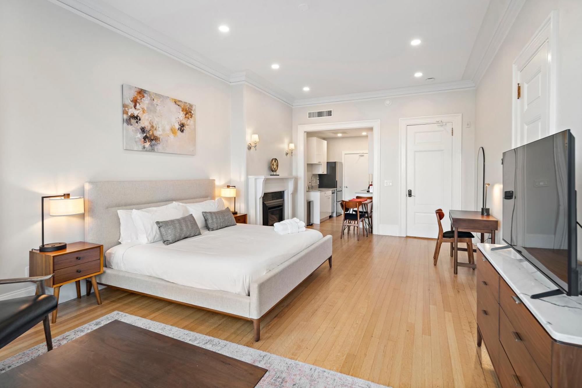 Charlesgate Suites Бостън Екстериор снимка