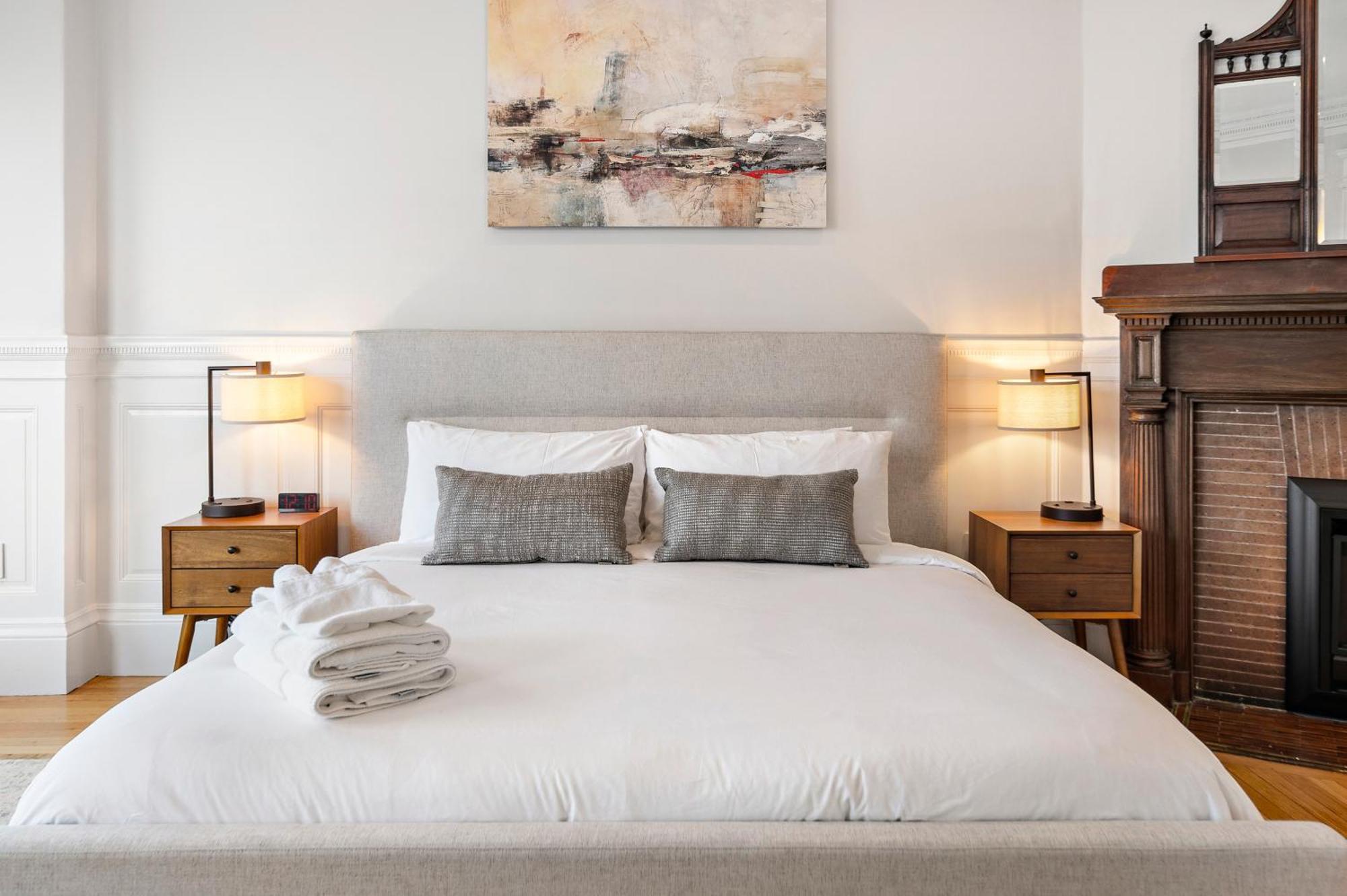 Charlesgate Suites Бостън Екстериор снимка