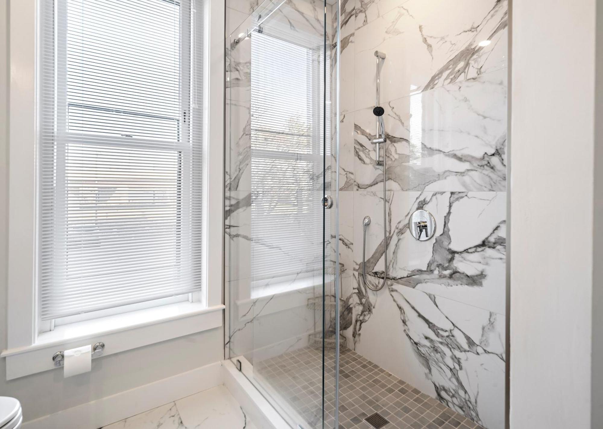 Charlesgate Suites Бостън Екстериор снимка