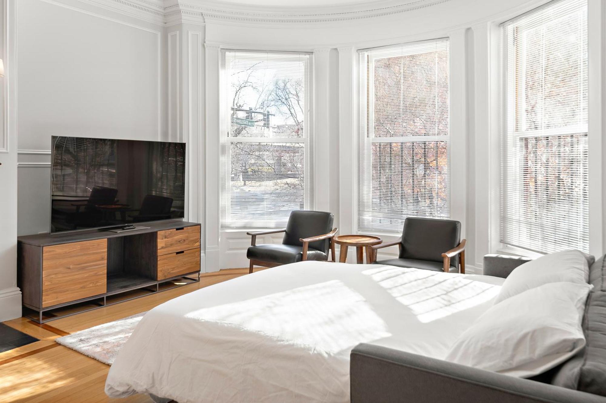 Charlesgate Suites Бостън Екстериор снимка